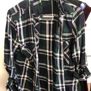 F21 Blue Green Plaid Button up Flannel
